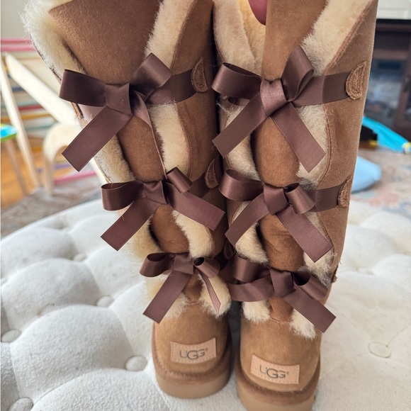 Women's Brown Boots - Picture 3 of 4